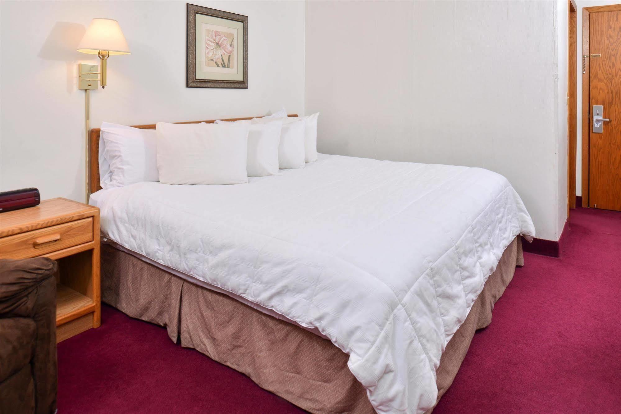 Sauk River Inn & Suites, A Travelodge By Wyndham Sauk Centre Luaran gambar